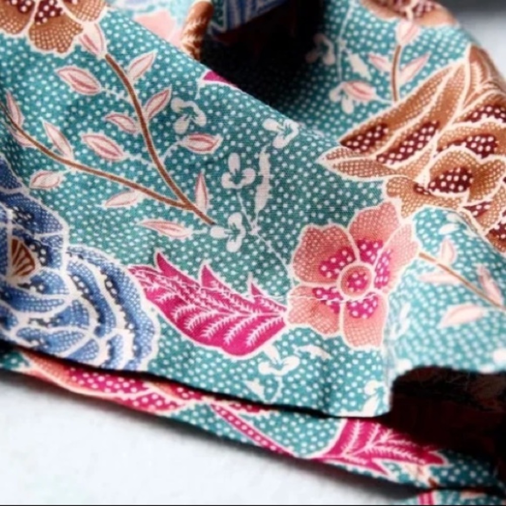SOLD OUT Teal Boho Floral Short Kimono Wrap Coverup Robe - Picture 14 of 15